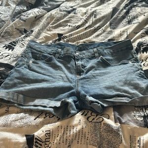 Fidelity shorts